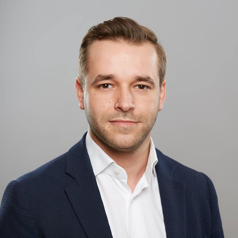 Norbert-Mach_Business_Photo